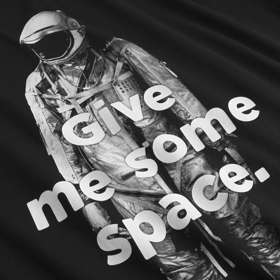 T-Shirts | DEDICATED T-shirt Stockholm Give Me Some Space
