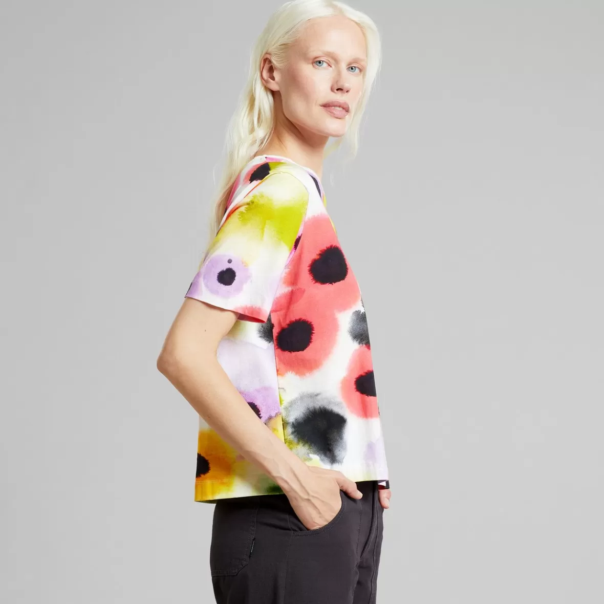 T-Shirts | DEDICATED T-shirt Vadstena Abstract Floral Multi Color