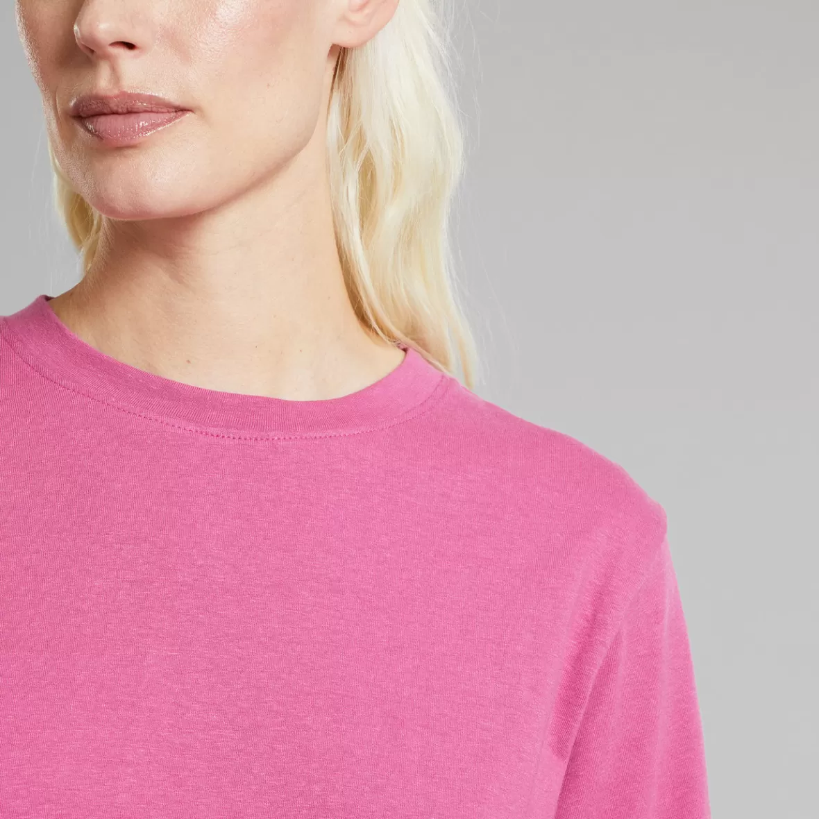 Base T-Shirts | Basics | DEDICATED T-shirt Vadstena Hemp Violet Purple