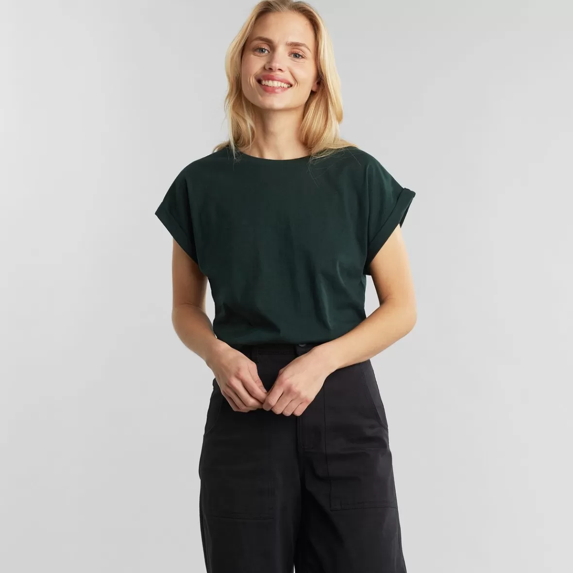Base T-Shirts | Basics | DEDICATED T-shirt Visby Base Dark Green