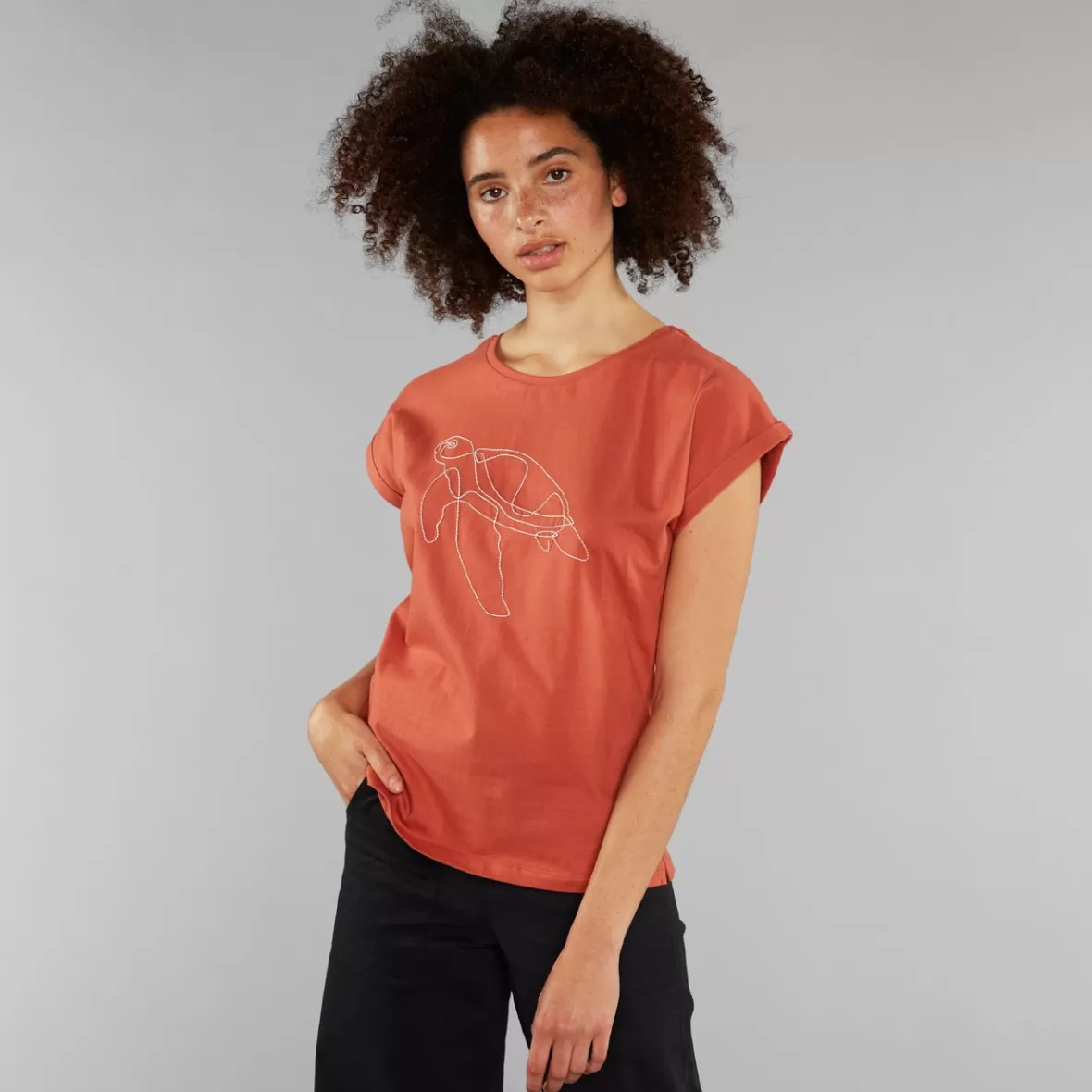 T-Shirts | DEDICATED T-shirt Visby Sea Turtle Terracotta Red